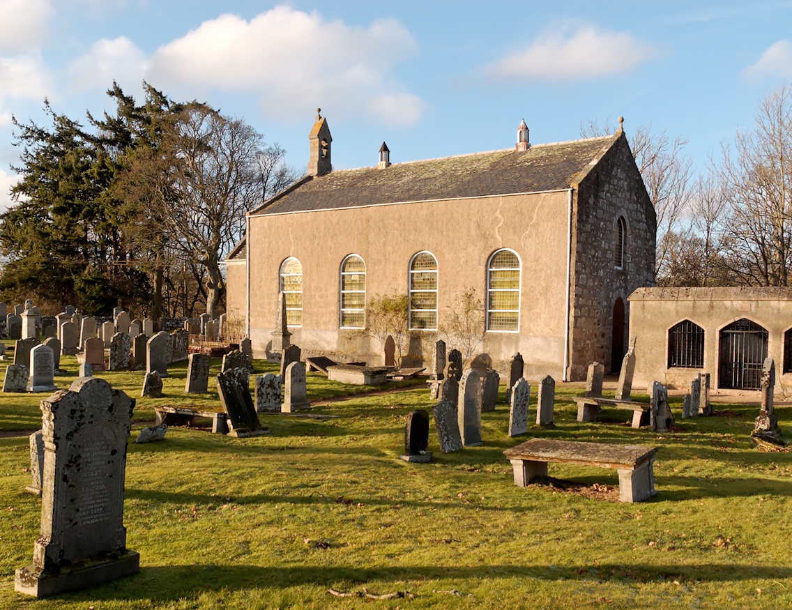 The Kirkyard of Durris cover