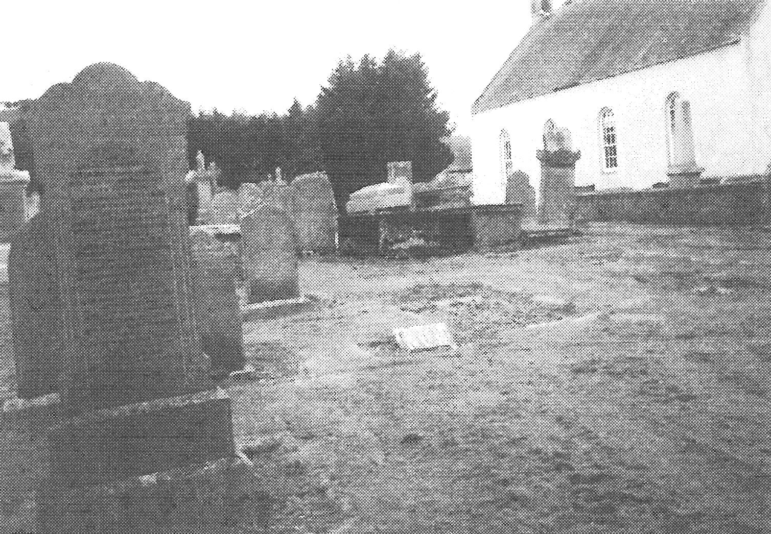 The Kirkyard of Towie cover