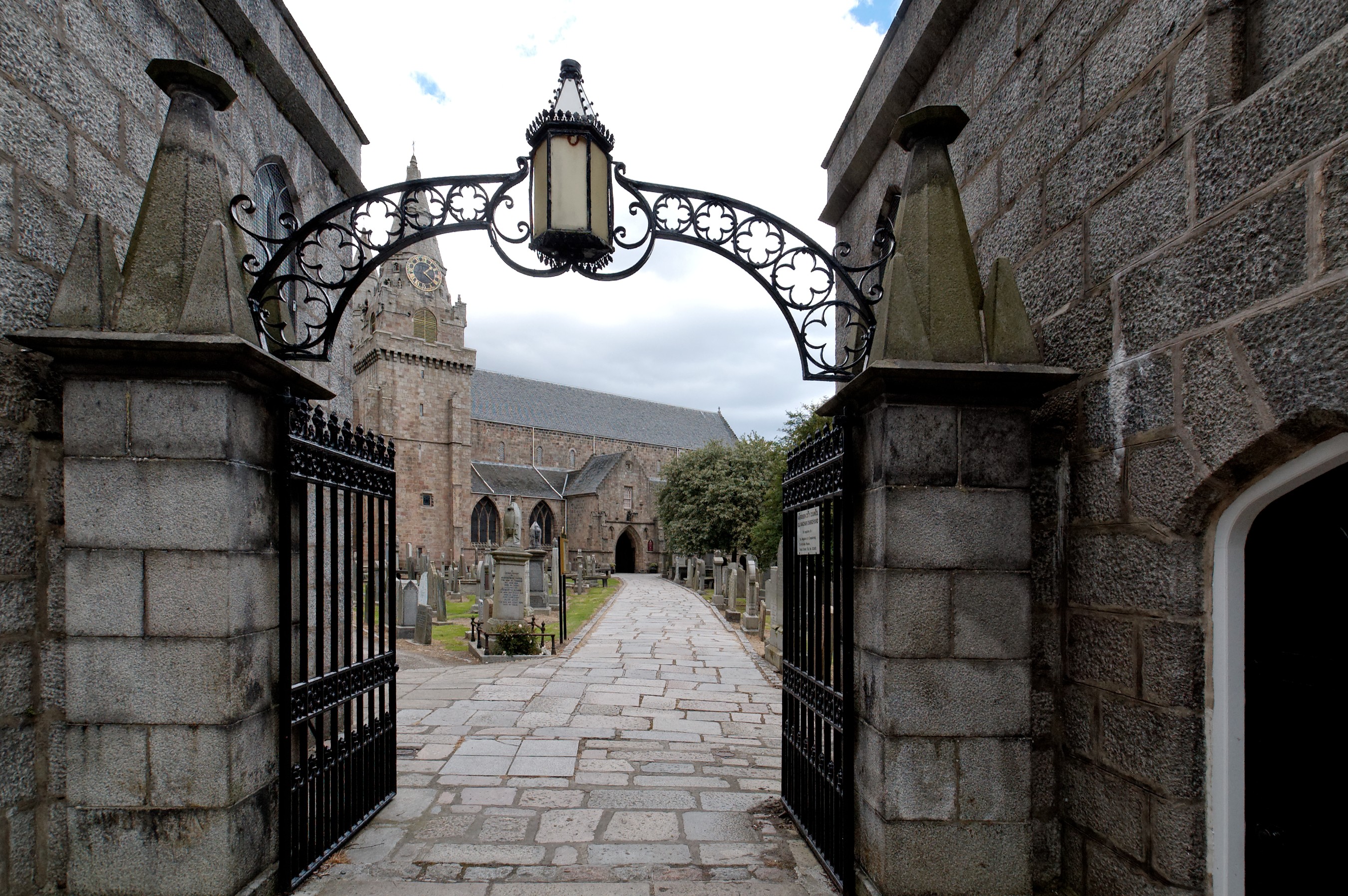 St Machar's Cathedral MIs. Parts 1-4 cover